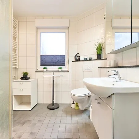 Duhner Leuchtturm, 1 *